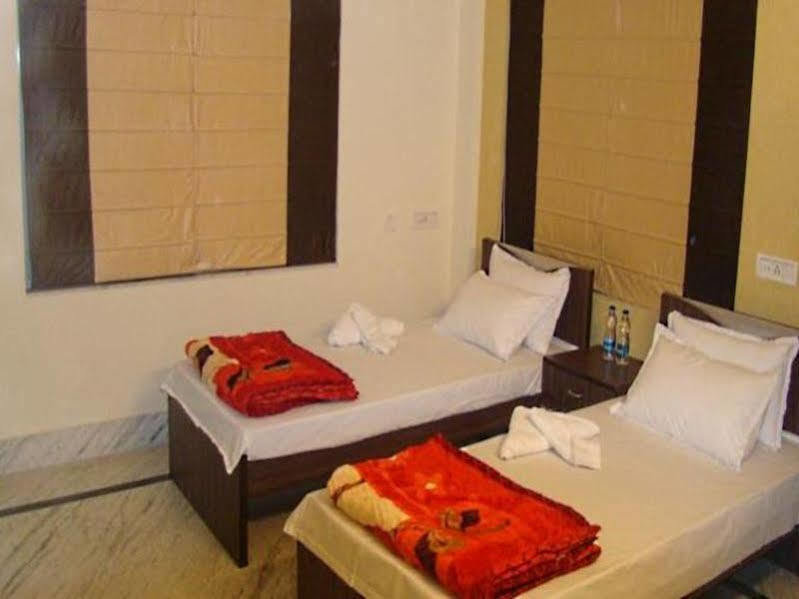Collection O 2715 Bellanzo Hotel Kolkata Bagian luar foto
